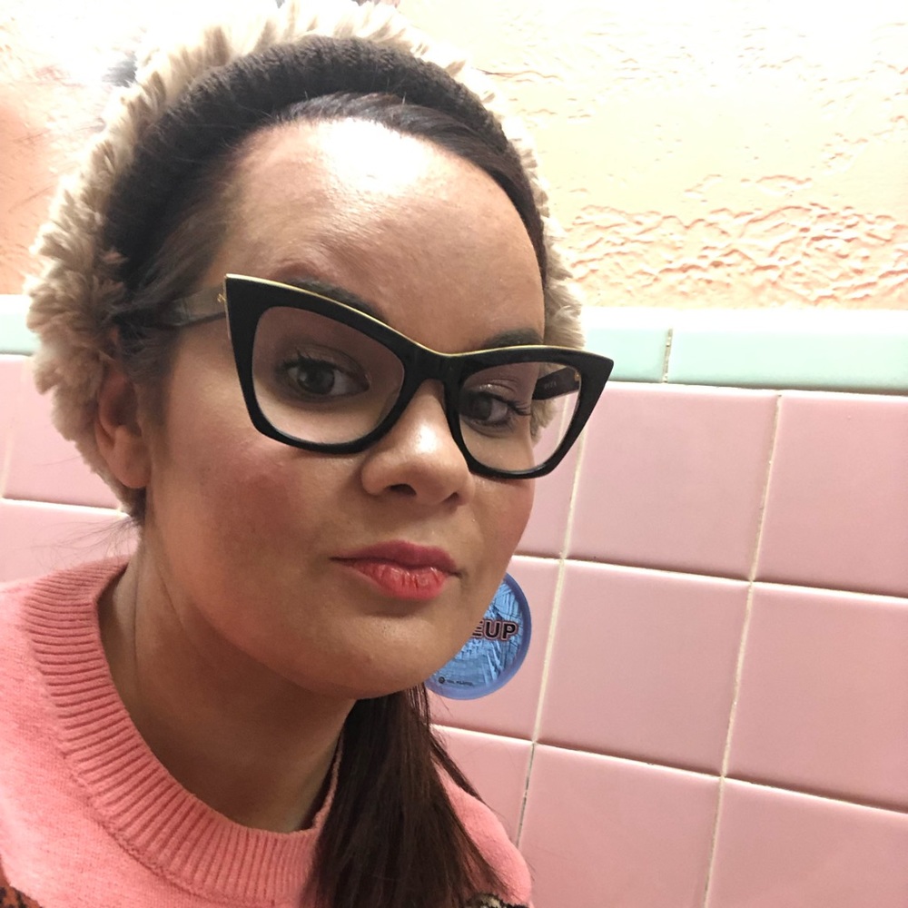 Meet your Posher, Eileen